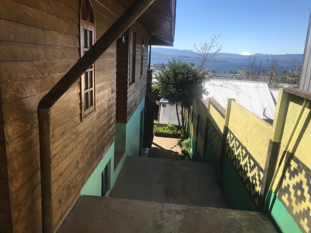 Casa Venta en la ciudad de Villarrica con vista al Lago