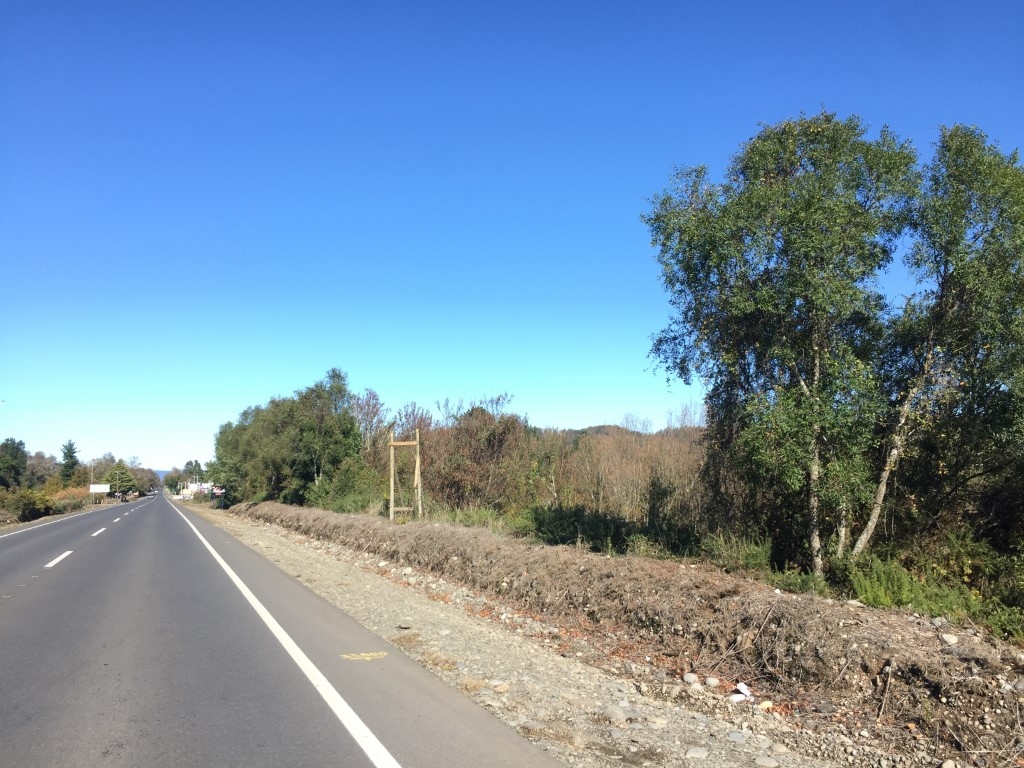 Terreno en ruta Villarrica - Freire km 17 orilla Rio Toltén