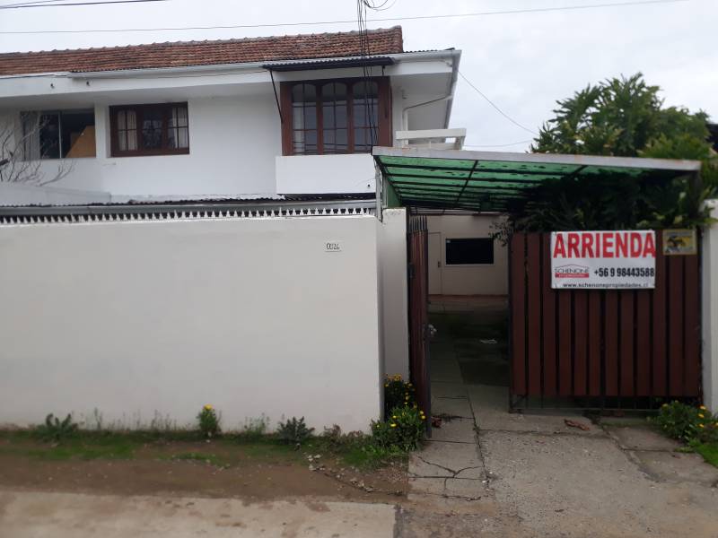 Amplia y céntrica propiedad comercial