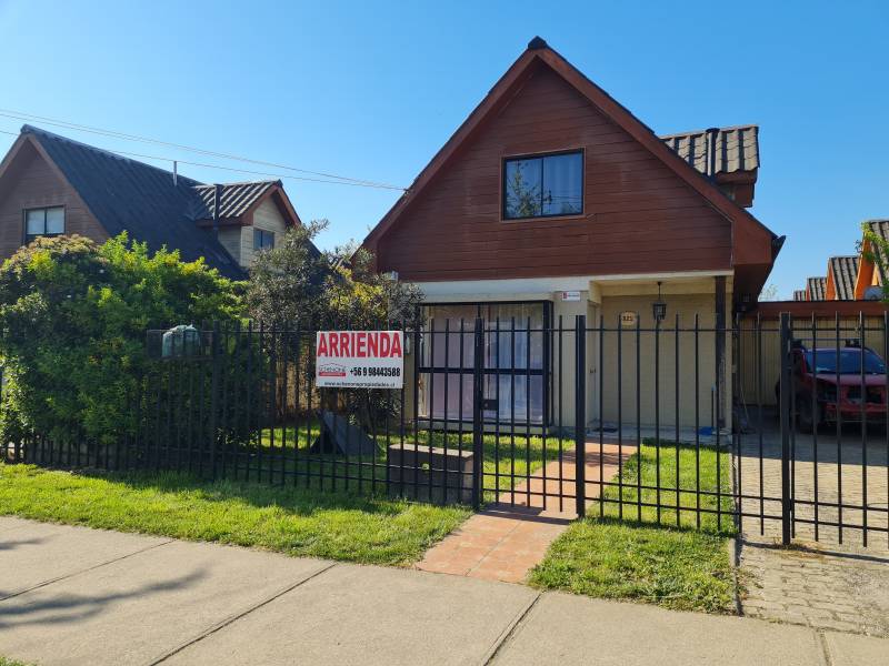 Atractiva, comoda  y amplia casa en puerta norte