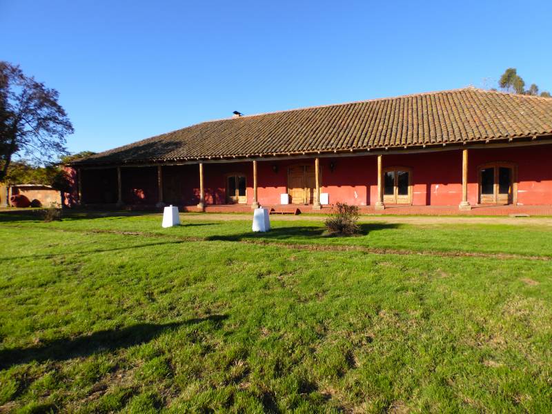 HERMOSA CASA PATRONAL COLONIAL EN EXCELENTE UBICACIÓN