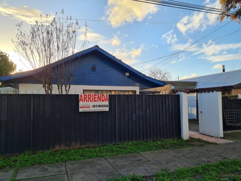 Atractiva casa de un piso en barrio norte de Talca