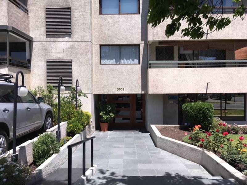 Estupendo dpto, Manquehue / Martín de Zamora,Las Conde