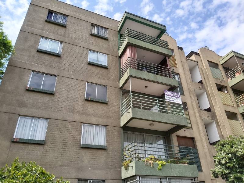 Dpto a pasos metro Quilín y mall paseo Quilin, condominio.