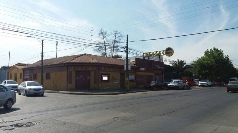 Se Arrienda Amplio y Centríco Local Comercial