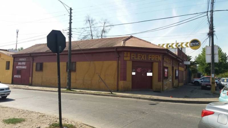 Se Arrienda Amplio y Centríco Local Comercial