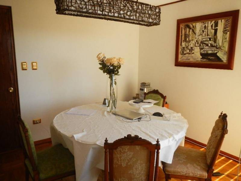 Casa Areyuna, Villa los Hibiscus