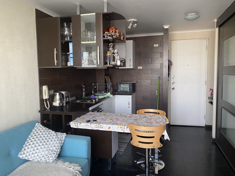 Arriendo Departamento, Metro la Católica y Bustamante
