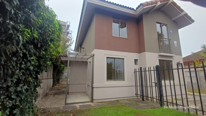 Hermosa y Segura Casa en Condominio de Curauma