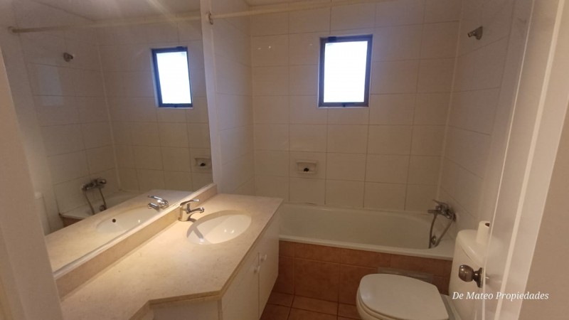 Hermosa y Segura Casa en Condominio de Curauma