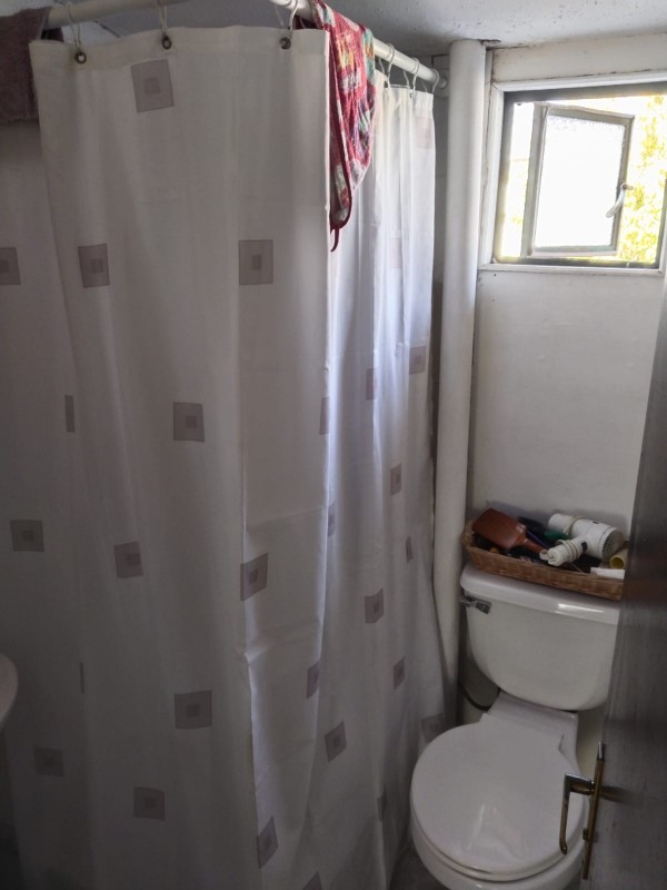 ¡oportunidad para Habitar O Invertir! Propiedad de Dos Pisos