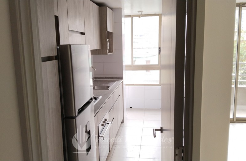 Hermoso Departamento A Pasos de la Estación de Metro Irarrá