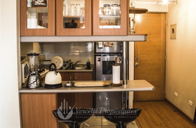 en Arriendo: Departamento Amoblado de 1 Dormitorio en Ubicac