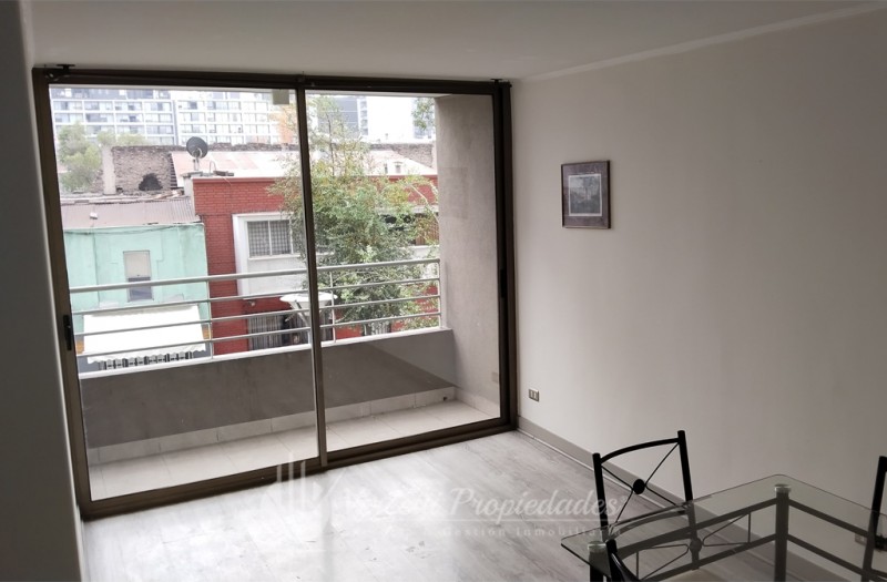 Hermoso Departamento A Pasos de la Estación de Metro Irarrá