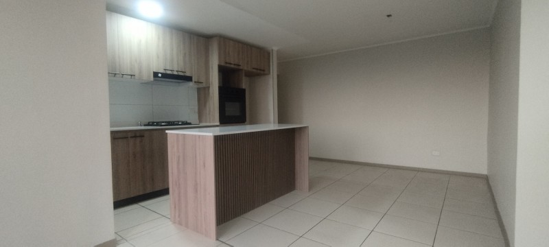 Renovado Departamento. Excelente Ubicación!!