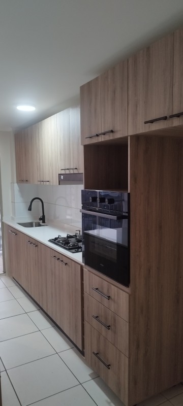 Renovado Departamento. Excelente Ubicación!!