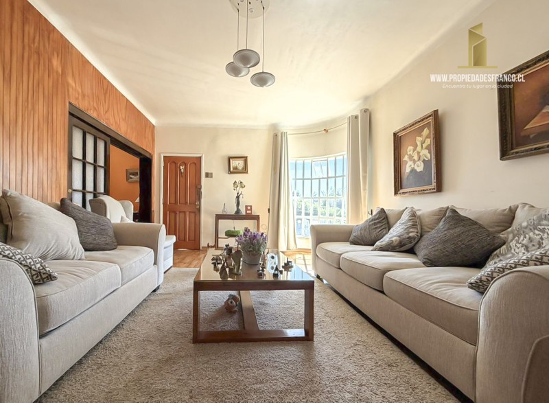 Casa Solida Con Gran Terreno A 3 Cuadras del Centro Quilpue