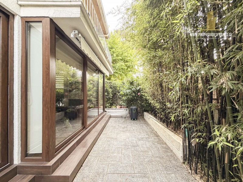 Exclusiva Casa Castillo Diseño Domotica y Jardin Oriental