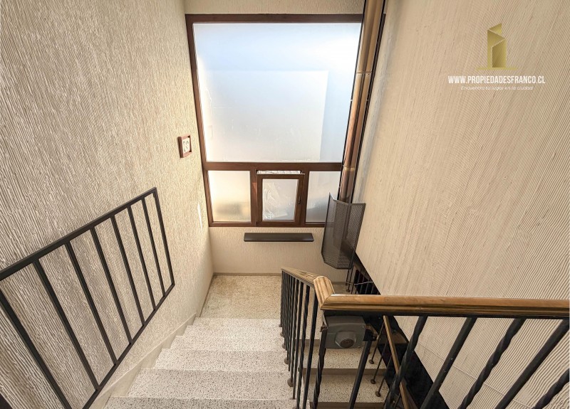 Exclusiva Casa Castillo Diseño Domotica y Jardin Oriental