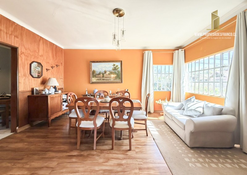 Casa Solida Con Gran Terreno A 3 Cuadras del Centro Quilpue