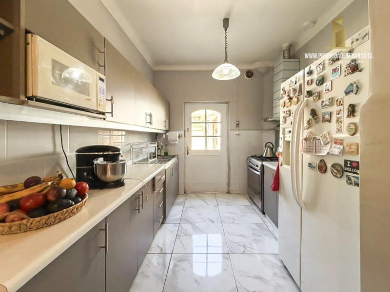 Casa Solida Con Gran Terreno A 3 Cuadras del Centro Quilpue