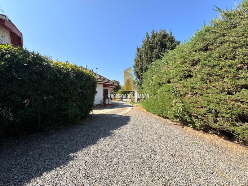 Imponente Casa en Villa Alemana en Terreno de 2,930 M2