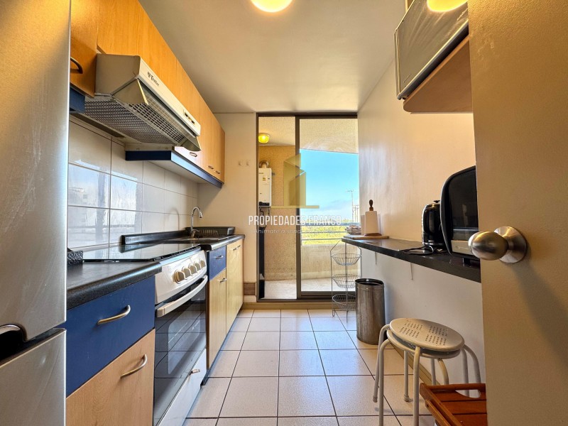 Venta Depto 4D 2B Cercano A Gomez Carreño