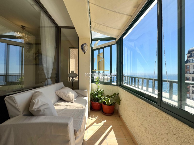 Coraceros 3D 3B Vista Al Mar Increible