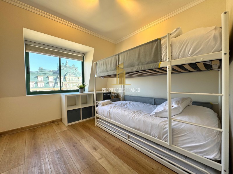 Venta Departamento Remodelado Frentre Al Mar 2D 1B