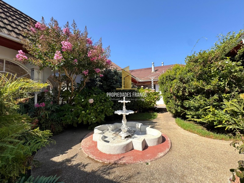 Imponente Casa en Villa Alemana en Terreno de 2,930 M2