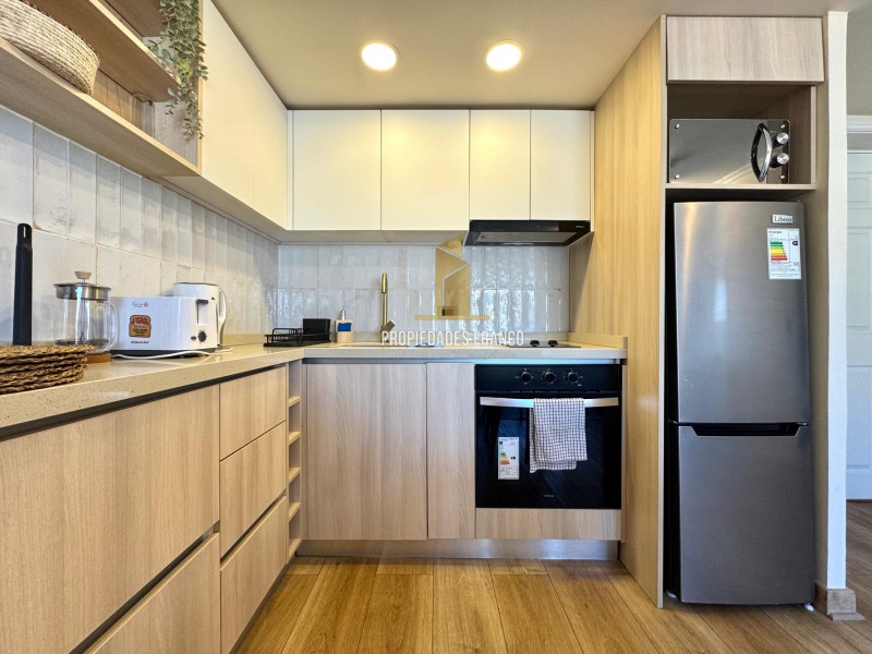 Venta Departamento Remodelado Frentre Al Mar 2D 1B