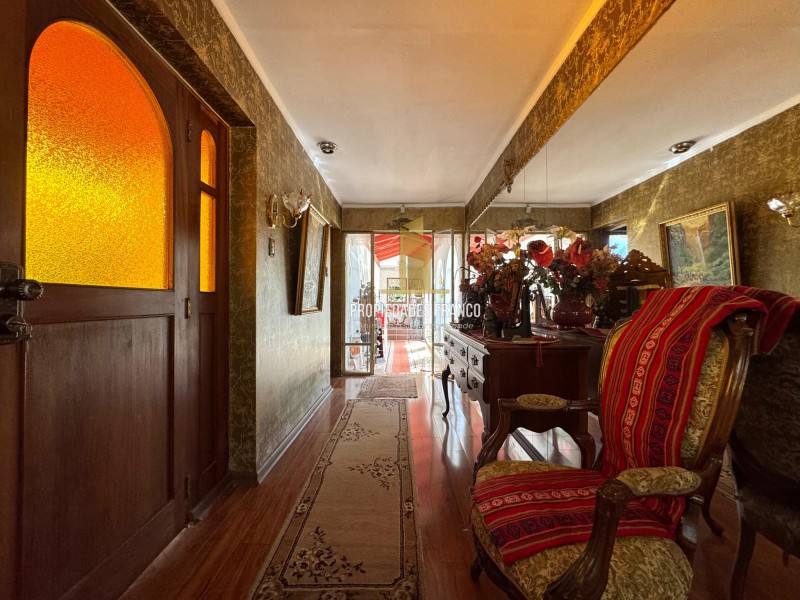 Imponente Casa en Villa Alemana en Terreno de 2,930 M2