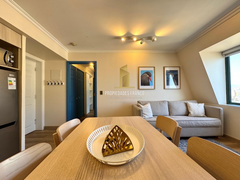Venta Departamento Remodelado Frentre Al Mar 2D 1B