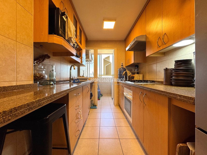 Arriendo Departamento Remodelado 4D 3B Jardin del Mar