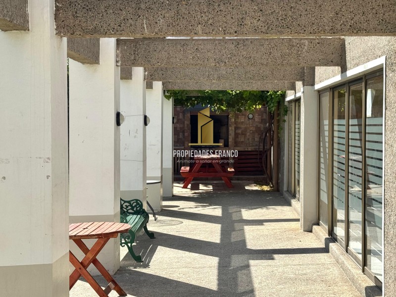 Venta Depto 4D 2B Cercano A Gomez Carreño