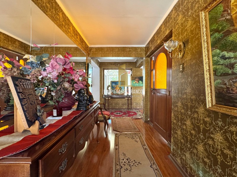 Imponente Casa en Villa Alemana en Terreno de 2,930 M2