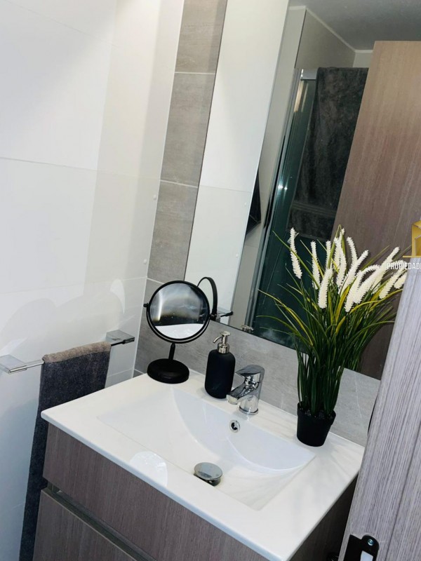 Arriendo en Reñaca Con Hermosa Vista Al Mar 1D 1B Amoblado