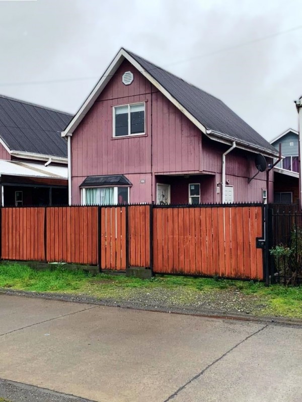 Fotografía de Se Vende Casa Con Cabaña en Villarrica