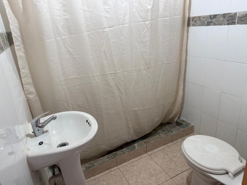 Se Vende Parcela 7.430 M2 Con Casa en Pelarco