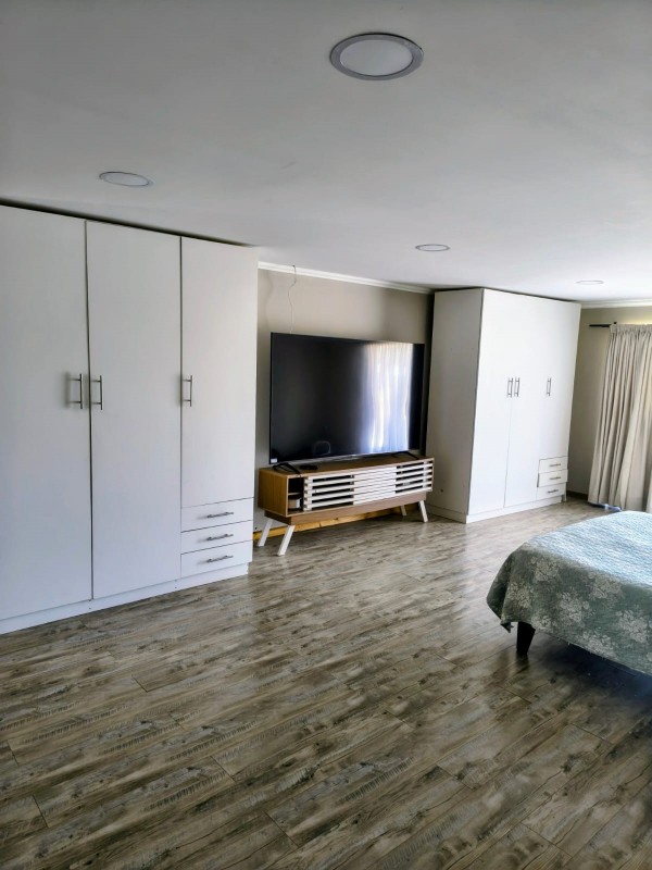 Se Vende Parcela 5000 M2 Con Casa 315 M2 en Pelarco