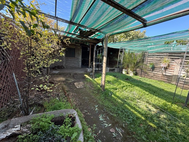 Se Vende Sitio Urbano 1.020 M2 Con 5 Construcciones en Talca