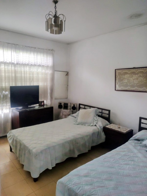 Se Vende Casa Con 800 M2 de Terreno A Paso del Centro