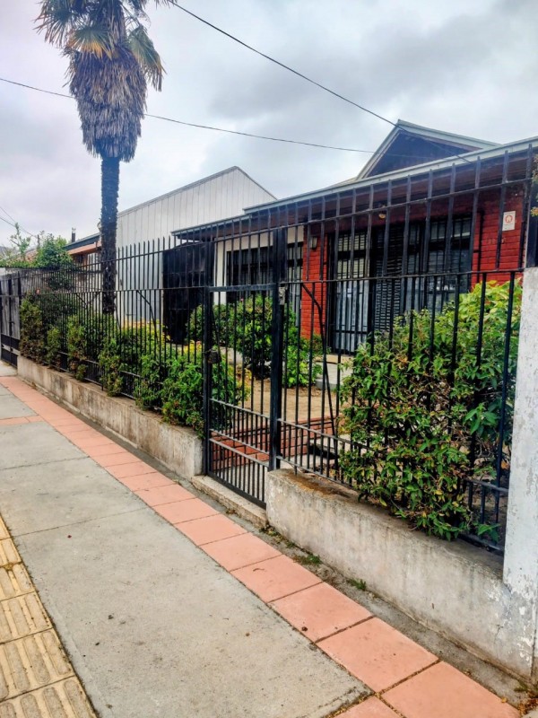 Se Vende Casa Con 800 M2 de Terreno A Paso del Centro