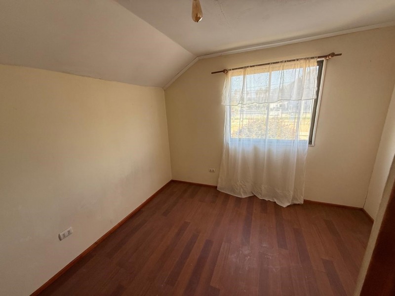 Se Vende Casa 4D/2B en la Villa Bicentenario,talca