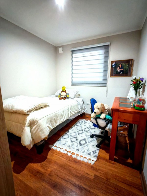 Valles del Country ,4 Dormitorios, 2 Baños