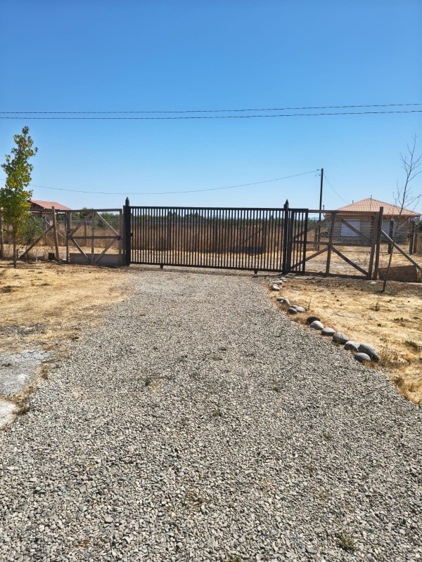 Se Vende Gran Casa en Parcela de 5000 Mt , Pelarco