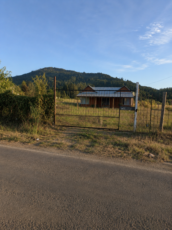 Se Vende Parcela 2,4 Ha. Con Cabaña, 3D /1B ,ruta K-595