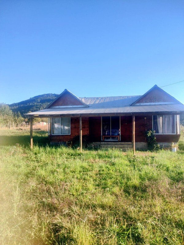 Se Vende Parcela Con Cabaña ,colonia Mariposas, San Clemente
