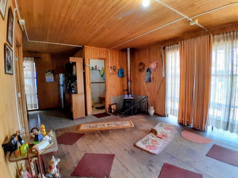 Parcela de 6800 M² Con Casa de 3 Dorm. 1 Baño