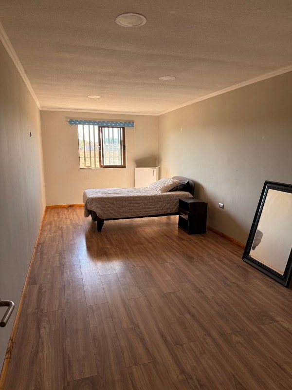 Linda Casa de 315 M²,en Parcela de 5.000 M² , Pelarco